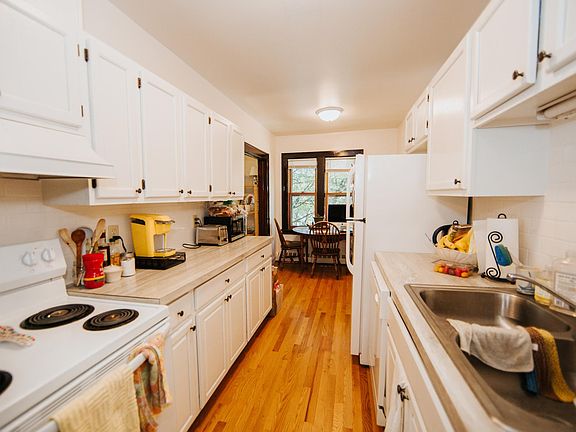 2nd image of 683 Hague Ave #3