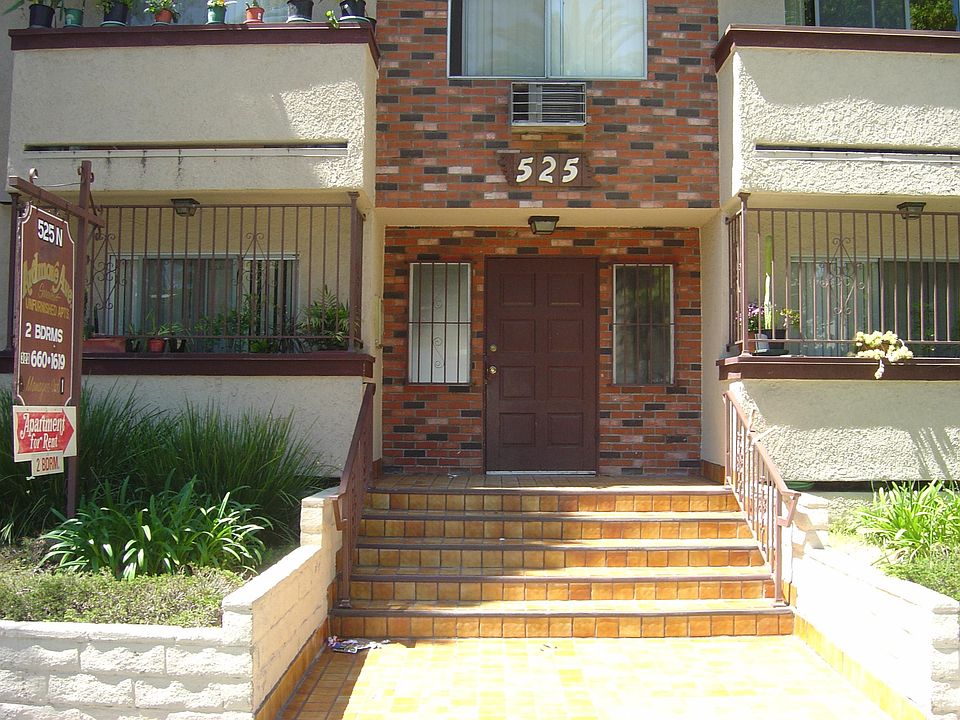 1st image of 525 N Ardmore Ave
