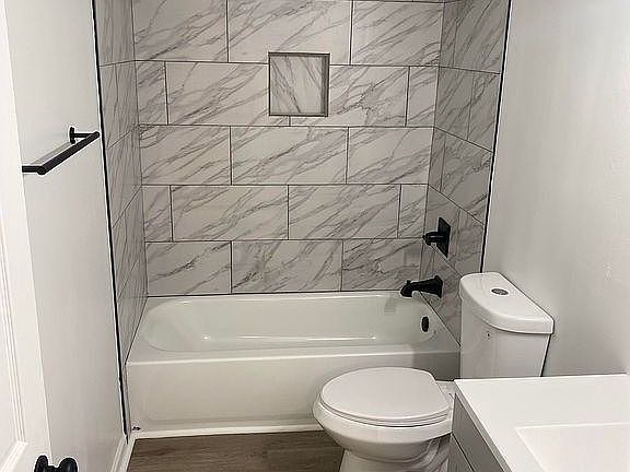 5th image of 4306 Cobblewood Ct