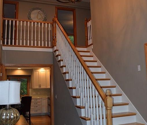 2nd image of 527 Prairie Rose Dr