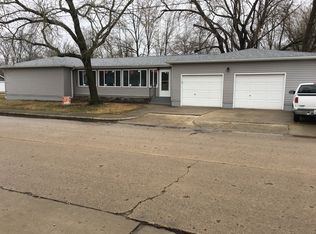 301 W Condit St, Robinson, IL 62454