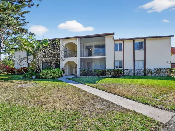 4723 Sable Pine Cir N, West Palm Beach, FL