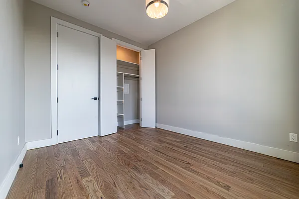 Rented by Bright Villas LLC | media 31