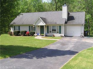 120 Embark Ct, Kernersville, NC 27284