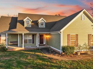 390 Sunday Silence Ct, Bowling Green, KY 42101
