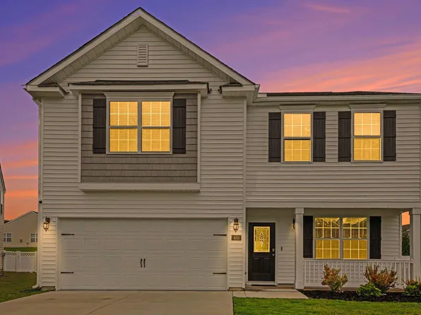 480 N Great White Way, Clayton, NC 27527