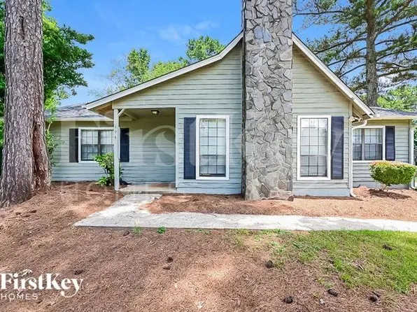 194 Adrian Dr, Stockbridge, GA 30281