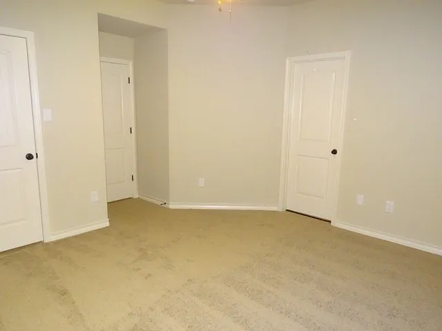 7042 Lakeview Dr #102 — Photo 32