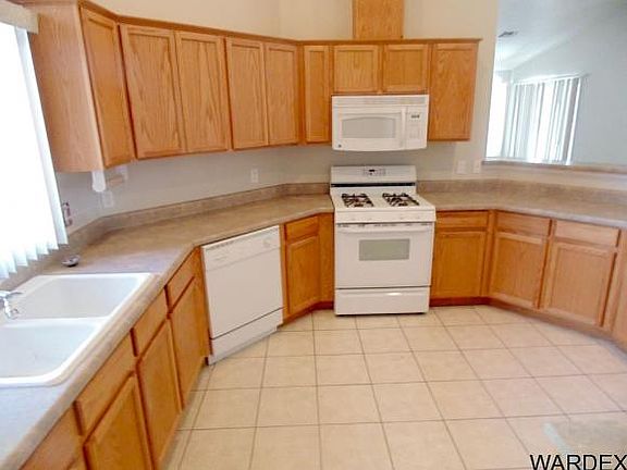 4th image of 3930 E Lass Ave