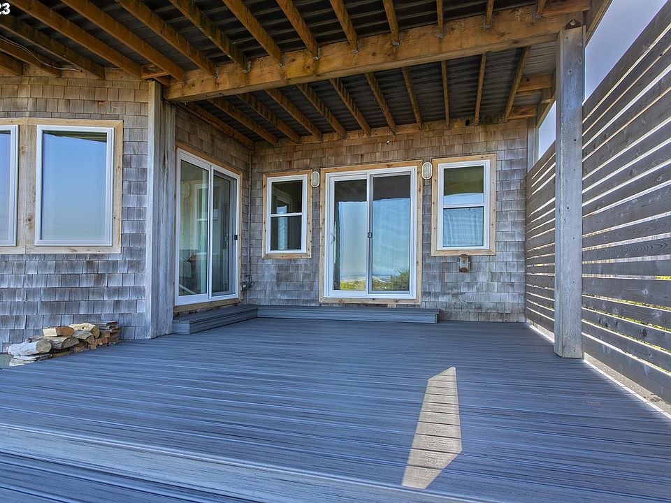 2nd image of 2390 Ocean Vista Dr