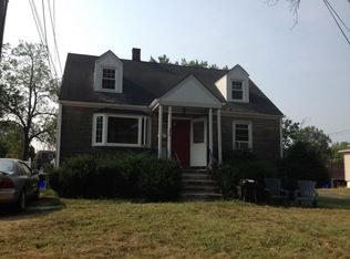 386 W High St, Bound Brook, NJ 08805