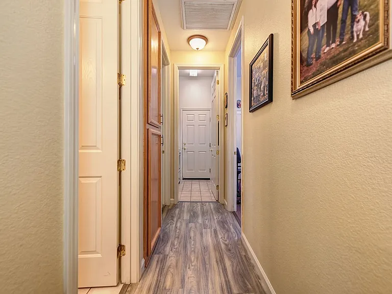 1669 Calabasa Dr — Photo 19
