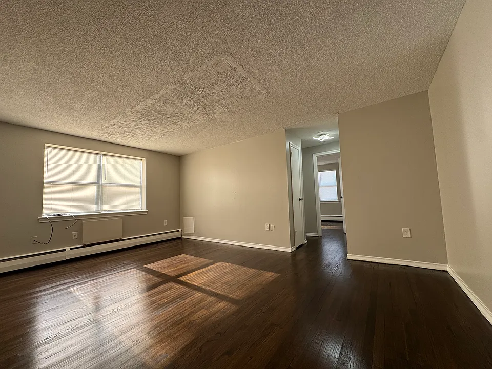 252-C2 Laurel St #C2