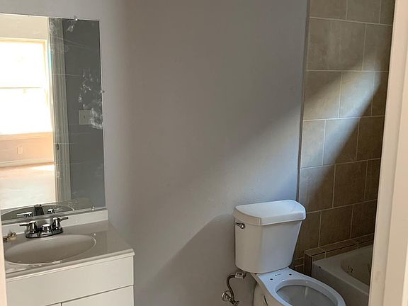 3rd image of 6516 Avenue C