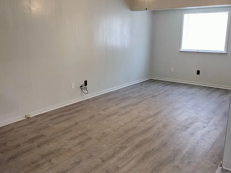 5219 Pike Ave — Photo 11