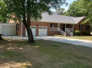 5538 Contentnea Ln, Grifton, NC 28530