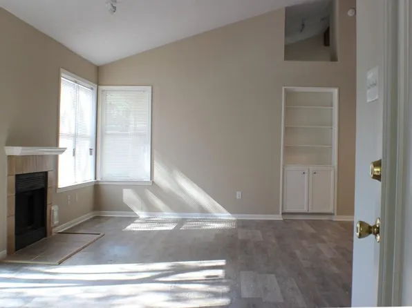 16723 Clear Oak Way, Houston, TX 77058