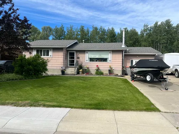 506 Hammond Dr SE, Fox Creek, AB T0H 1P0