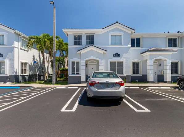 7301 NW 174th Terrace #100, Hialeah, FL 33015