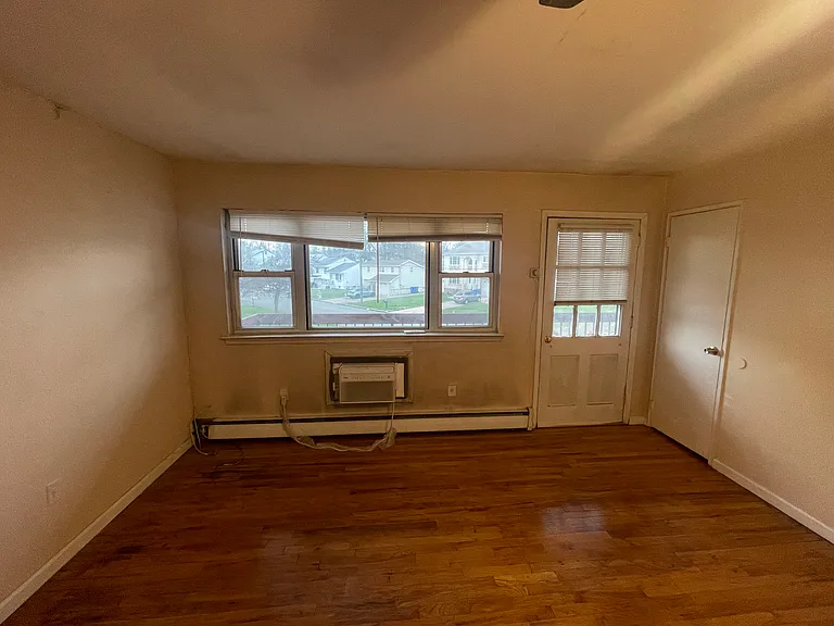 55 Gill Ln #44 — Photo 18