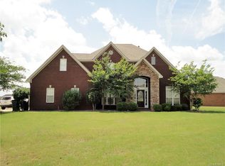 18 Limestone Ln, Wetumpka, AL 36093