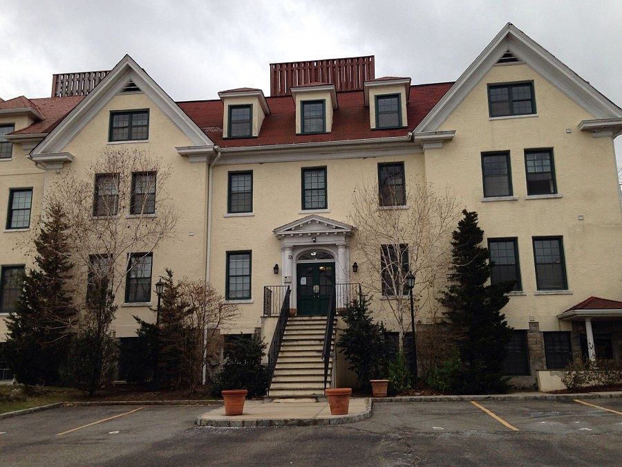 1st image of 325 Highland Ave APT 303