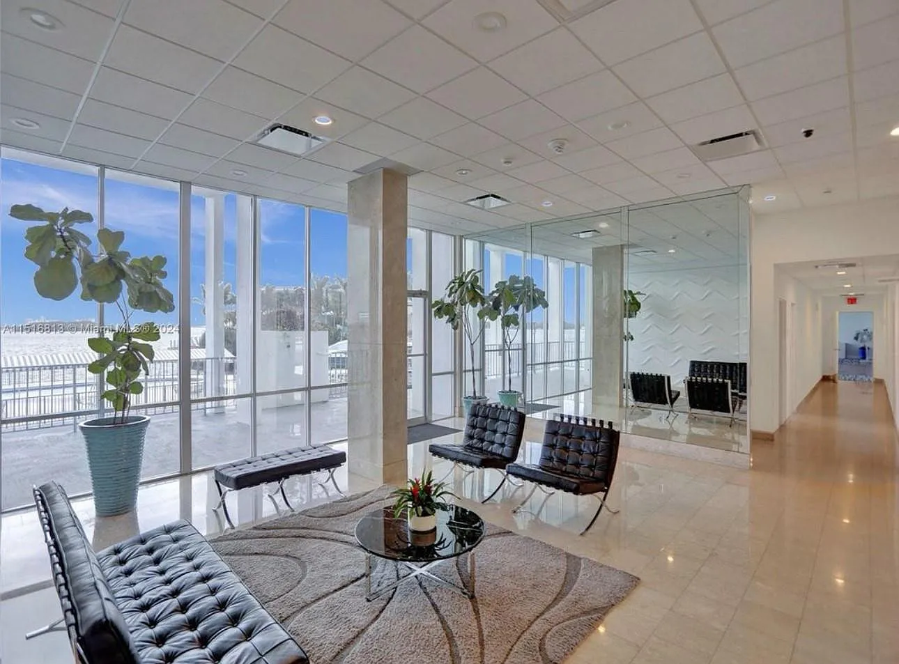 1 bed, 2.0 bath, 1124 sqft, $2,900 — Photo 4