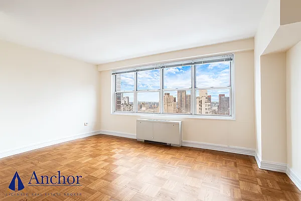 Rented by Anchor Associates | media 15