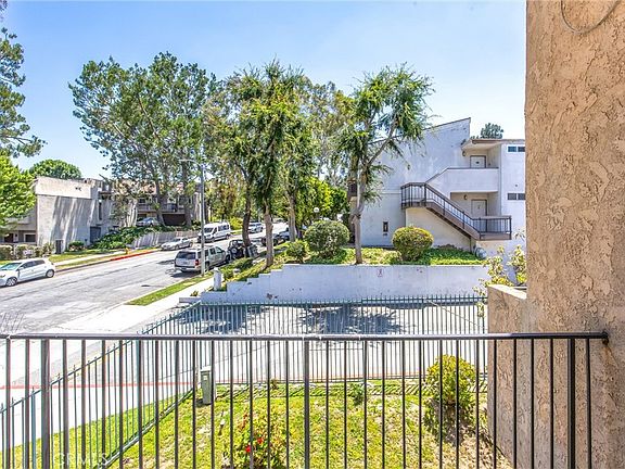 3rd image of 1701 Neil Armstrong St APT 208