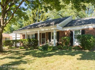 771 Essington Ln, Buffalo Grove, IL 60089