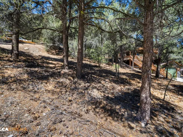 2212 Tirol Dr, Pine Mountain Club, CA 93222