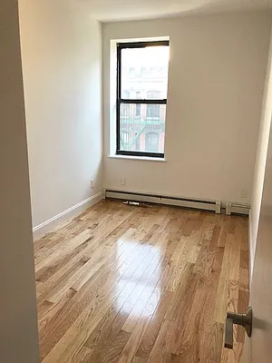 Rented by REAL New York | media 7