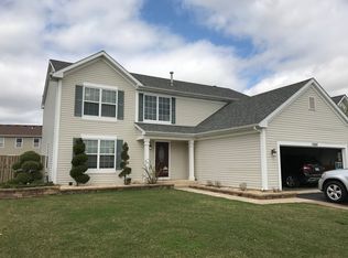 1948 W Ashbrooke Rd, Romeoville, IL 60446