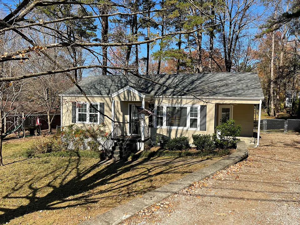 127 Passons Rd