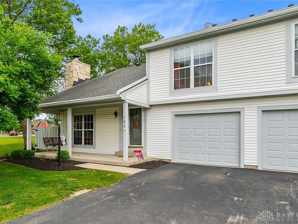1st image of 1001 Foxshire Pl
