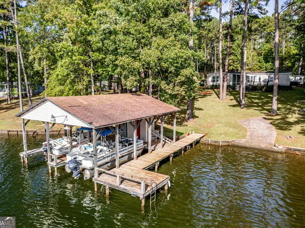 320 Sterling Rd NE, Milledgeville, GA 31061