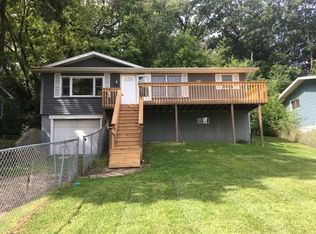 5707 Fox Lake Rd, McHenry, IL 60051