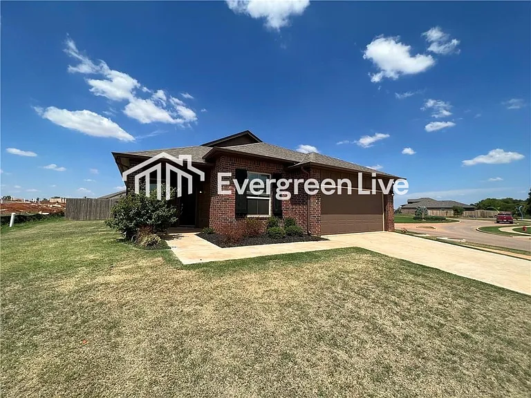 14013 Babbling Brook Dr — Photo 2