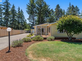 2140 12th St, Florence, OR 97439