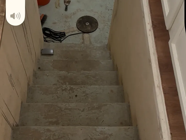 Celler/Basement from Kitchen.