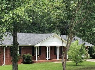 811 Gresham Rd, Douglasville, GA 30134