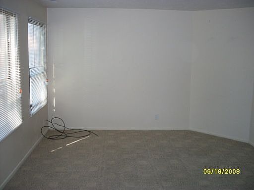 2nd image of 326 Redondo Ave APT 19