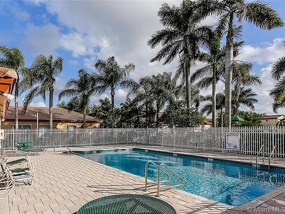 5th image of 19280 NW 13th St #0