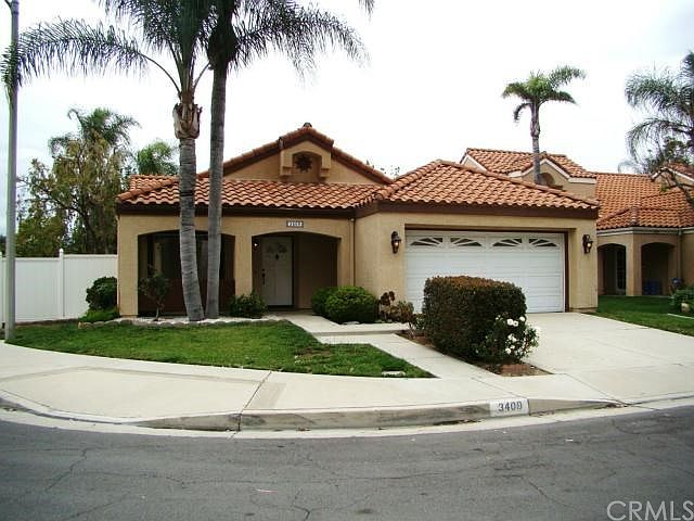 1st image of 3409 Oak Leaf Ct