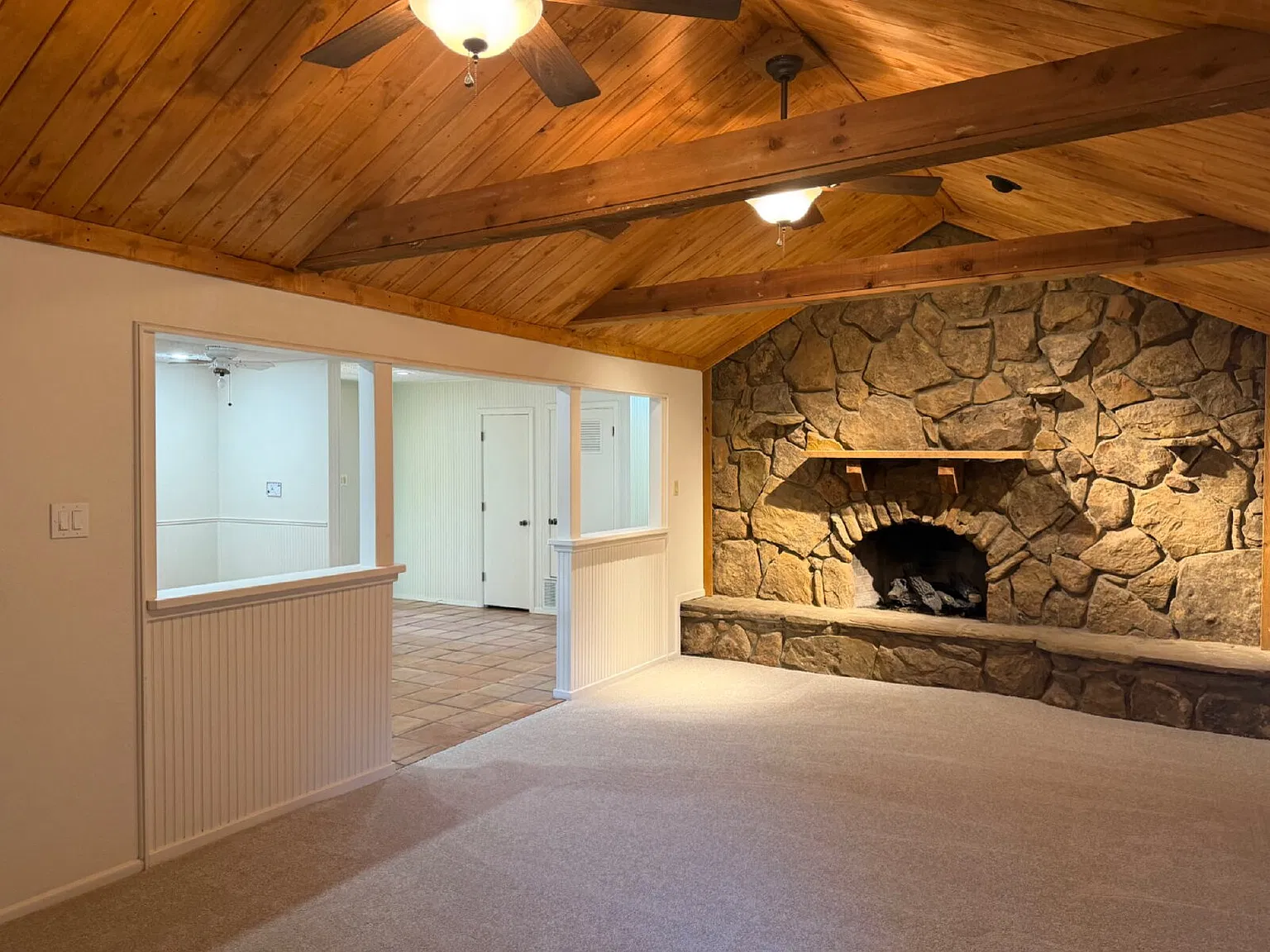 3 bed, 2.0 bath, 1711 sqft, $1,700 — Photo 4