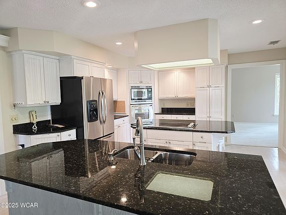 5th image of 2635 Adgate Rd APT 200