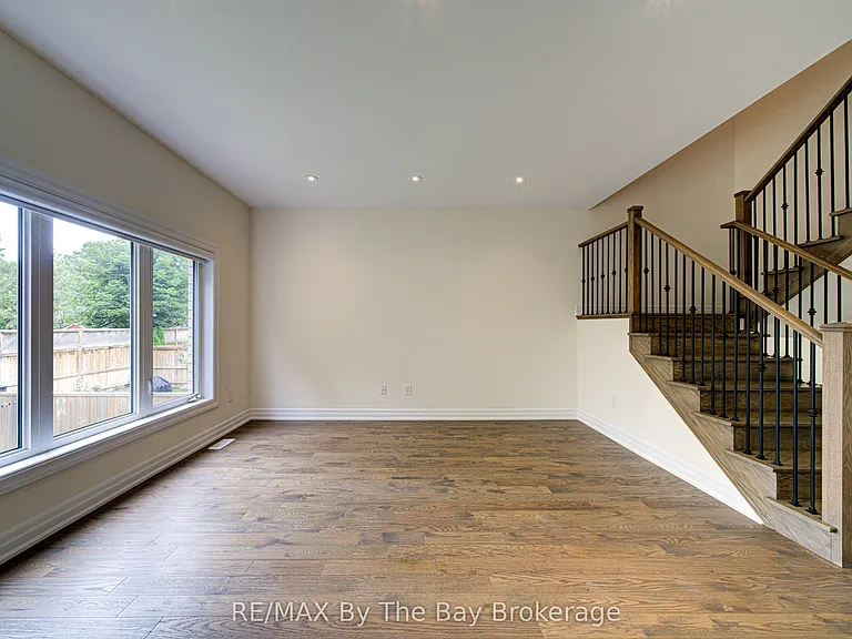 169 Allegra Dr — Photo 4