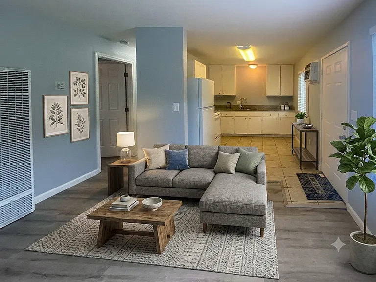 906 Dainty Avenue — Photo 12