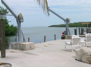 151 Mockingbird Rd, Tavernier, FL 33070