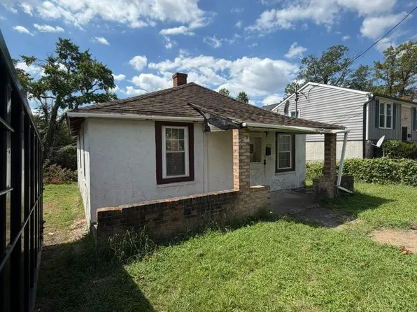 1312 Eli Pl, Landover, MD 20785